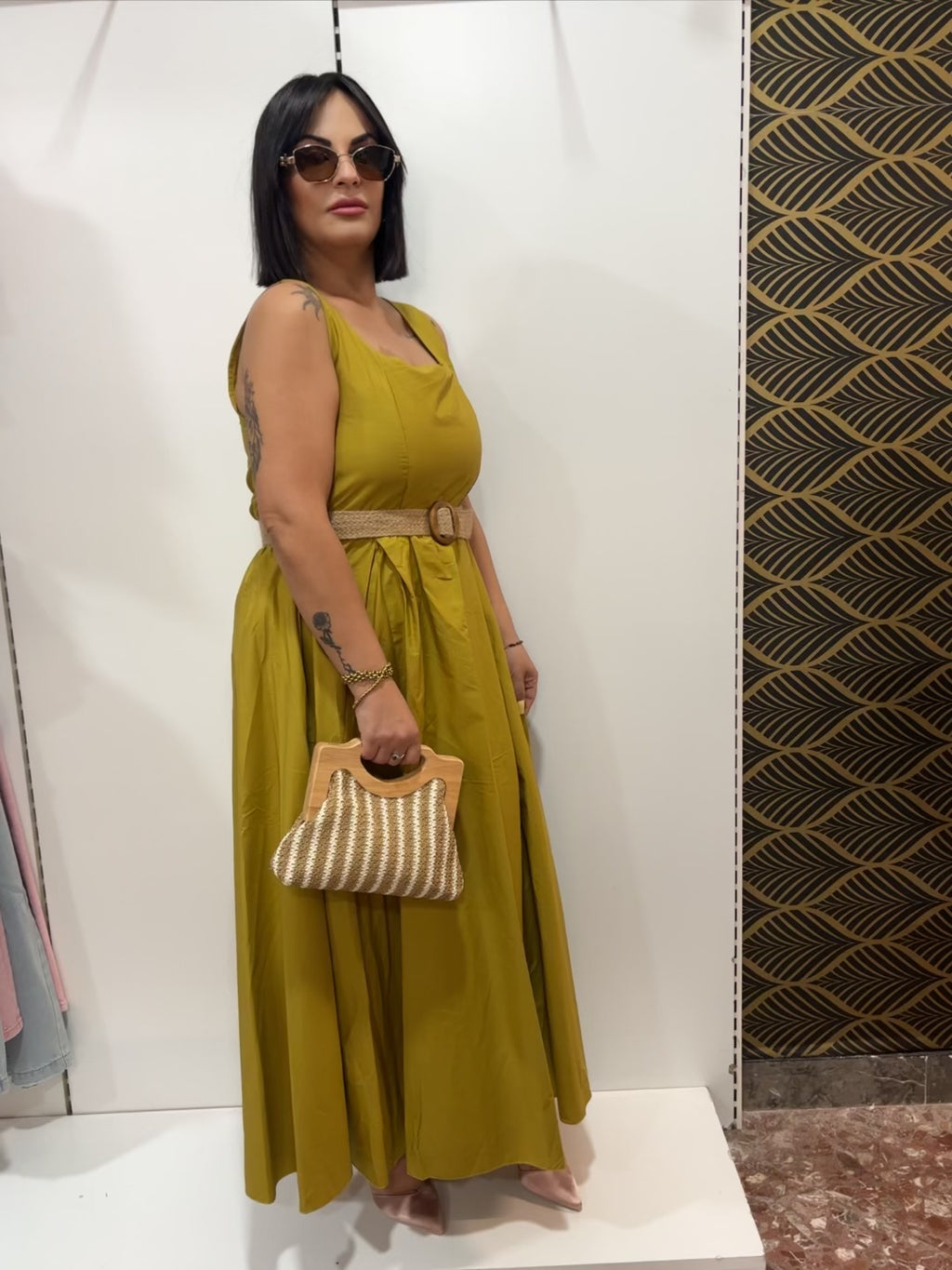 Abito Maxi con Cintura Effetto Rafia”