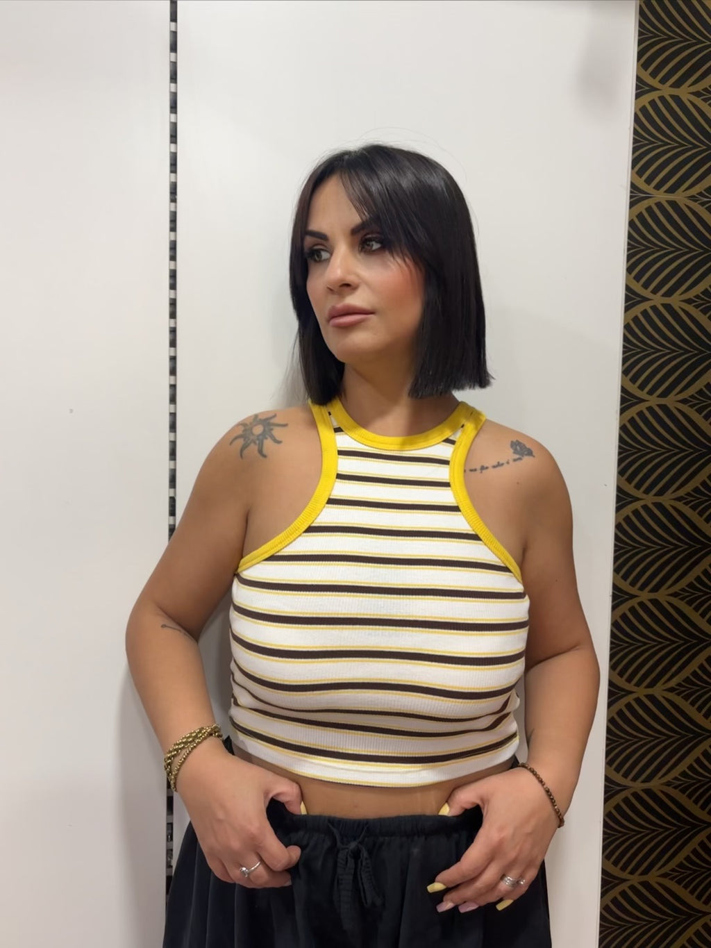 TOP CROP A RIGHE LUMINA